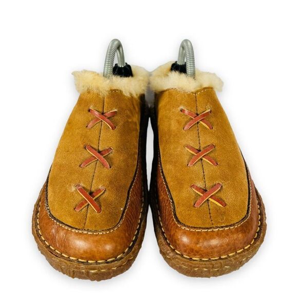 BORN Mohawk Shearling Winter Clogs Slippers Brown Suede / Leather Women's 5 - Picture 3 of 10